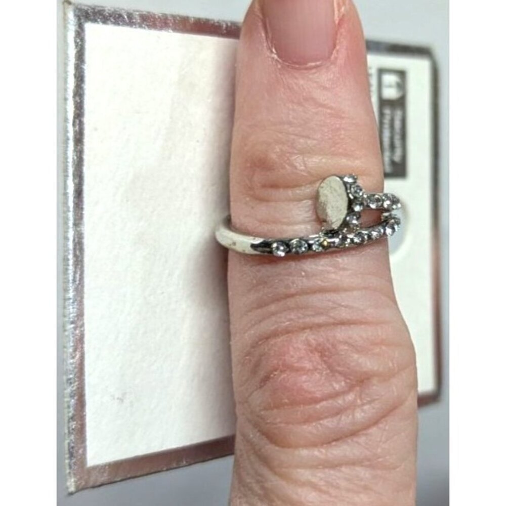 New Silver Tone Ring Size 2 Rhinestones Bypass Wrap Nail Design PInky Midi‎ Ring